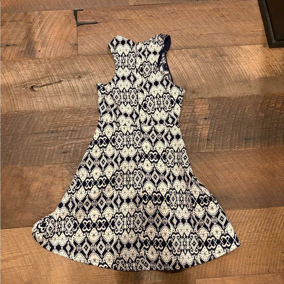 Flying Tomato boho embroidered halter dress size medium - Picture 2 of 4